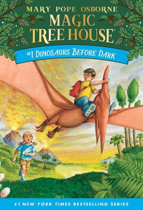 Dinosaurs Before Dark (Magic Tree House Series #1)