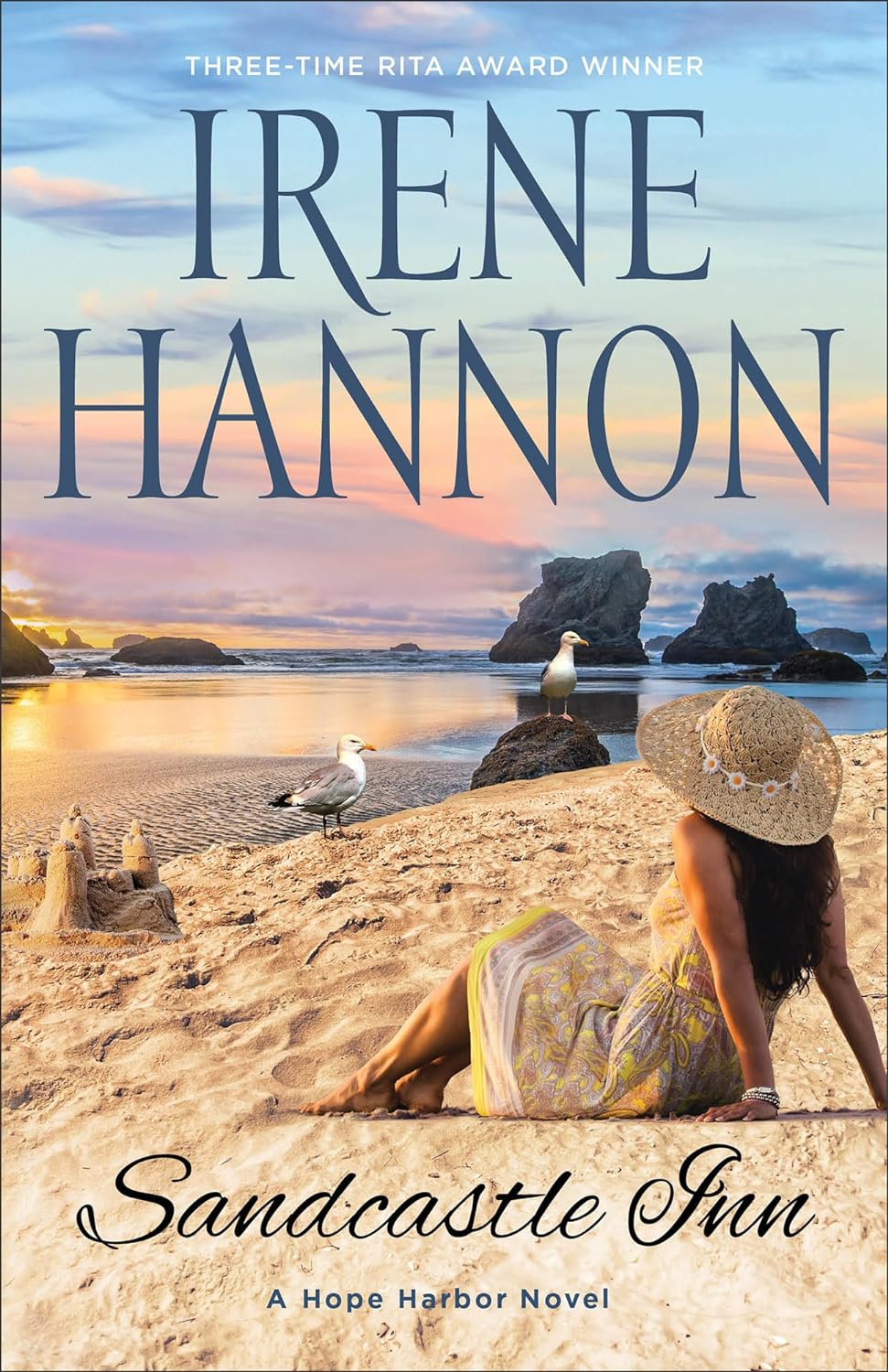 Sandcastle Inn: A Hope Harbor Novel